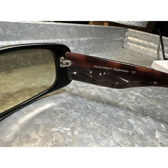 NICOLE MILLER Baybreeze Black Amber UV Protected Womens Sunglasses 56-19-130 - Picture 3 of 7